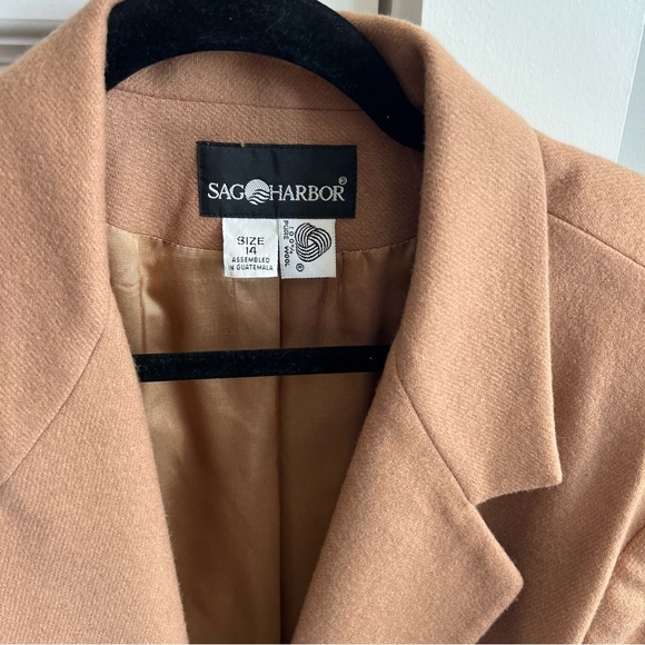 Sag Harbor 100% Pure Wool Women's Tan Blazer - Picture 3 of 5